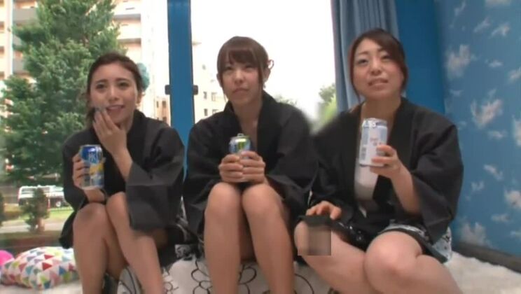 Vidéo de sexe fabuleuse avec de gros seins qui vous envoûtera.