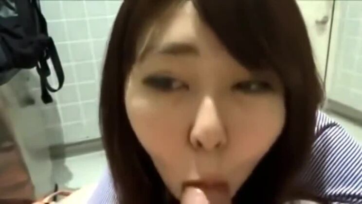 Vidéo pour adultes fabuleuse : fellation sauvage comme vous n'en avez jamais vue.