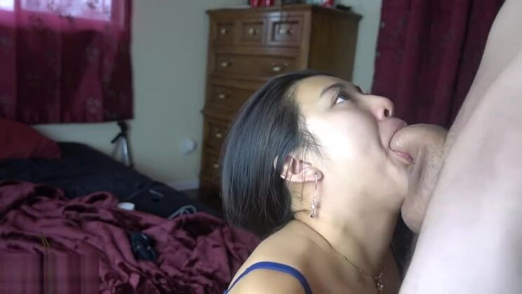 GORGE PROFONDE pour ma copine asiatique ! asukisukigirl maîtresse de la fellation